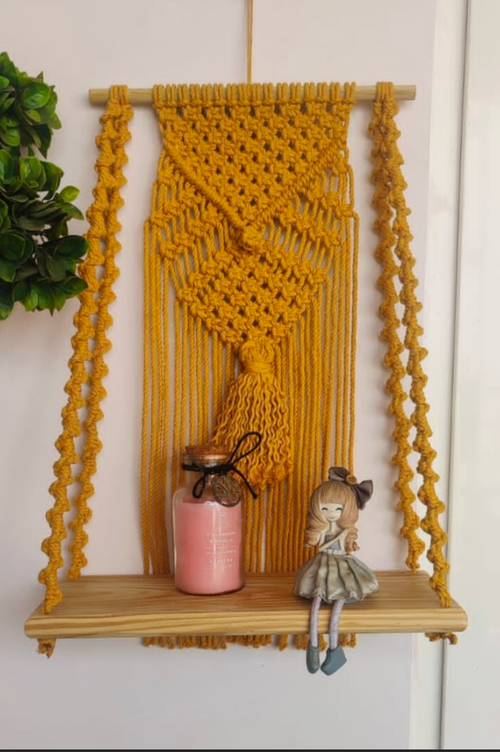 Heart shaped plant hanger